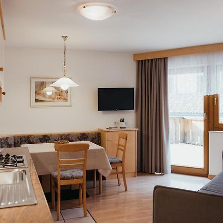 Residence Chalet Pinis Corvara In Badia Luaran gambar