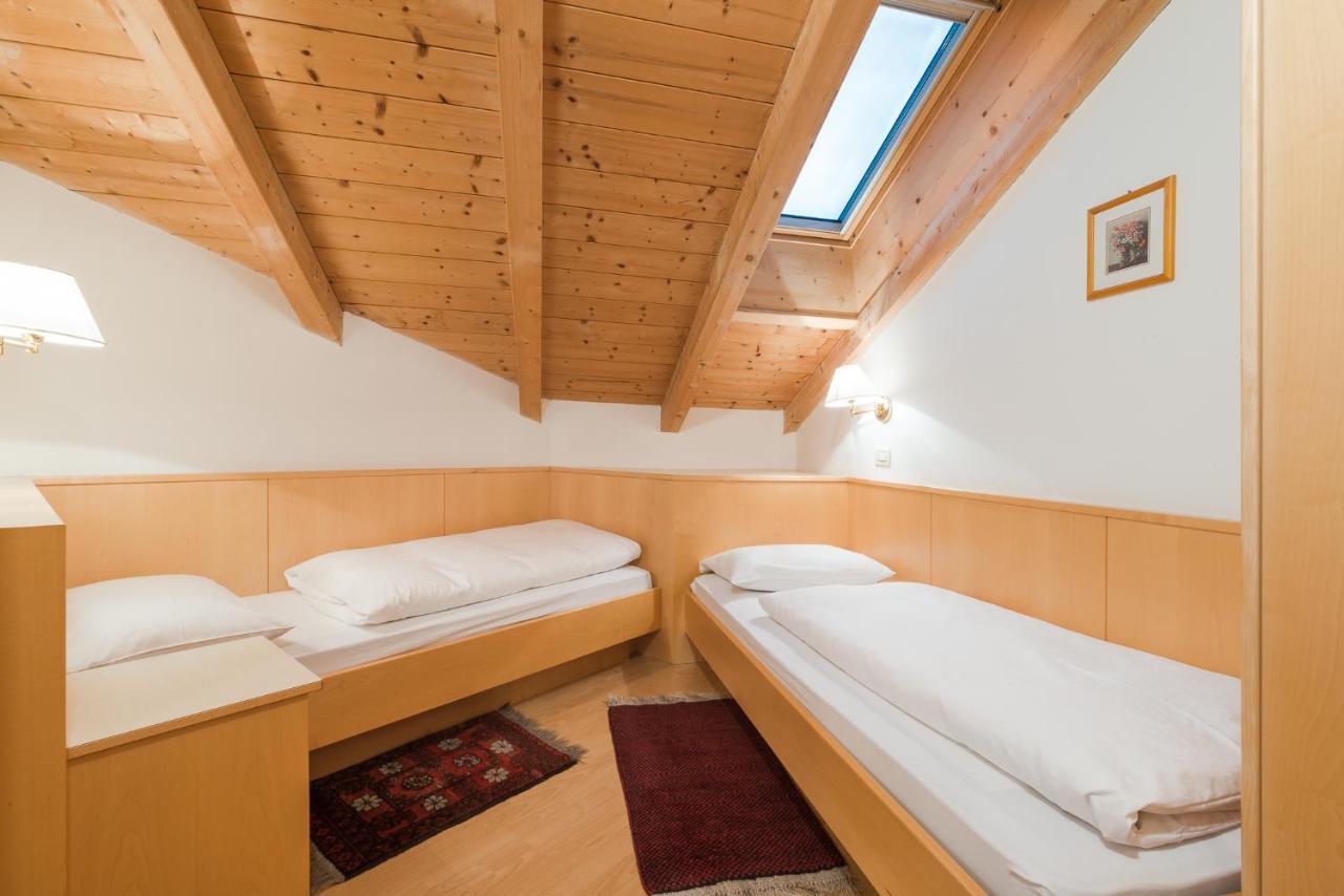 Residence Chalet Pinis Corvara In Badia Luaran gambar