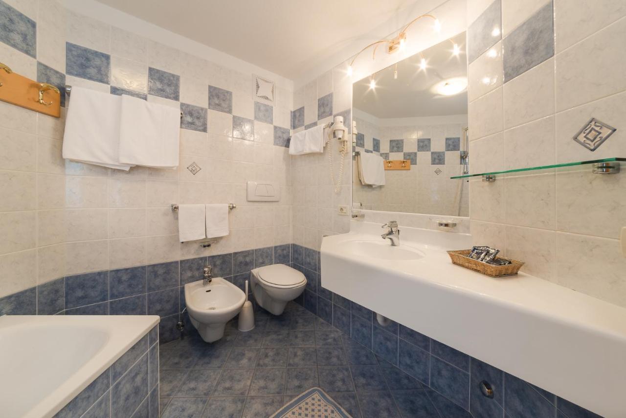 Residence Chalet Pinis Corvara In Badia Luaran gambar