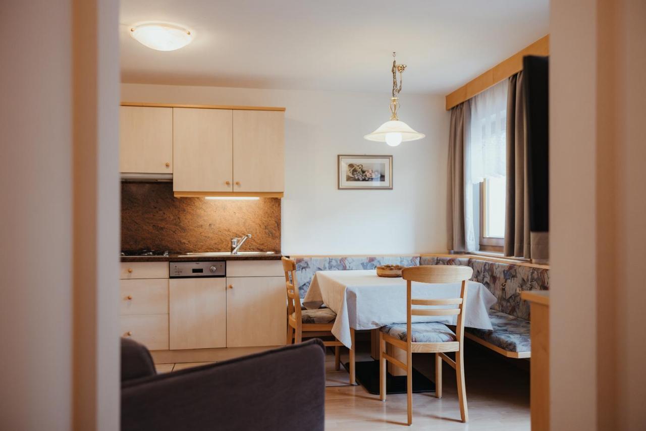 Residence Chalet Pinis Corvara In Badia Luaran gambar