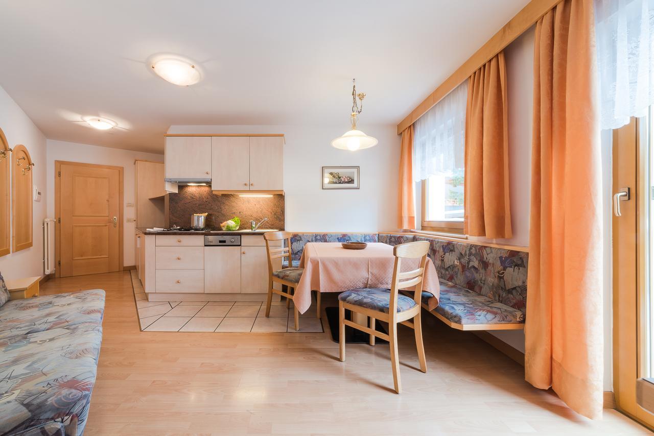 Residence Chalet Pinis Corvara In Badia Luaran gambar